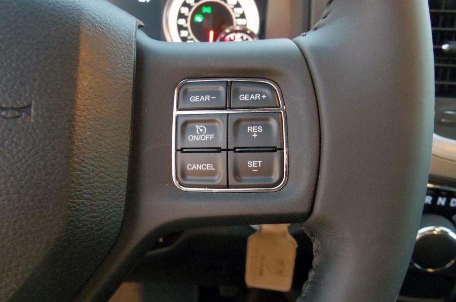  Dodge Ram 1500 2013 года  (фото 78 из 106)